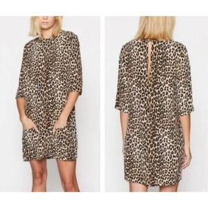Equipment Aubrey Leopard Print 100% Silk Shift Dress Size Small Pockets Keyhole